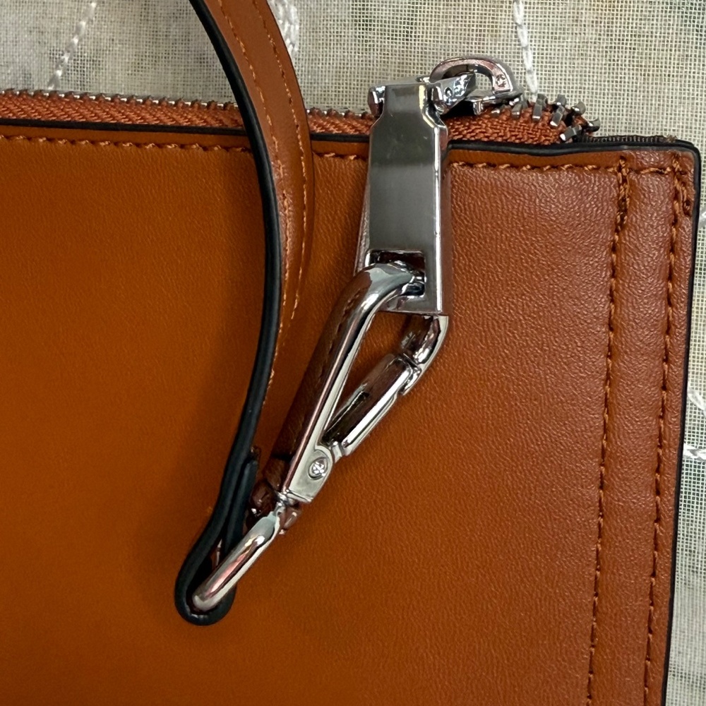 Bostanten Brown genuine leather clutch travel bag with wristlet attachable strap - Picture 4 of 12